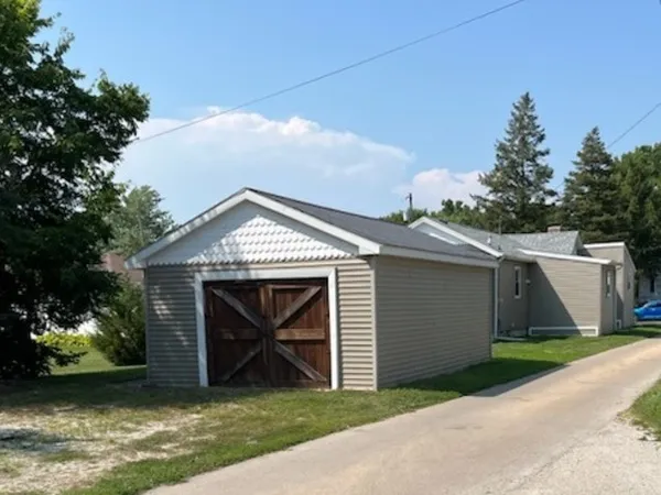 $133,567 | 915 West Superior Street, Ottawa, IL 61350