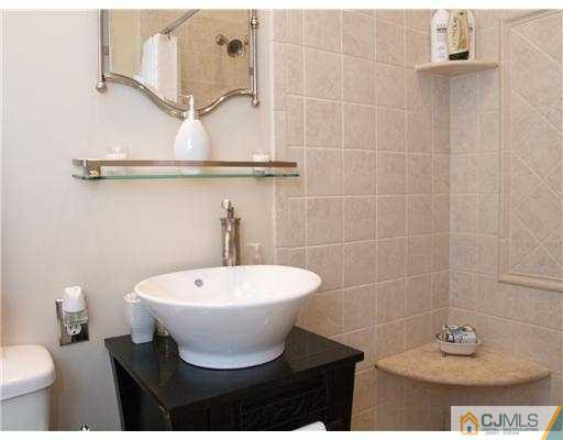 112 Inman Avenue Colonia, NJ 07067 - Photo 14 of 25 Gallery Image 14