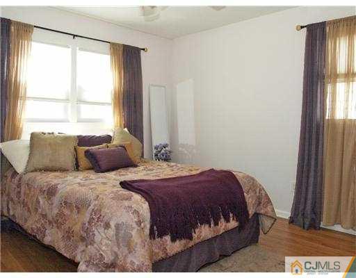 112 Inman Avenue Colonia, NJ 07067 - Photo 15 of 25 Gallery Image 15