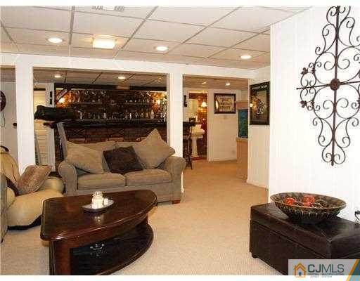 112 Inman Avenue Colonia, NJ 07067 - Photo 18 of 25 Gallery Image 18
