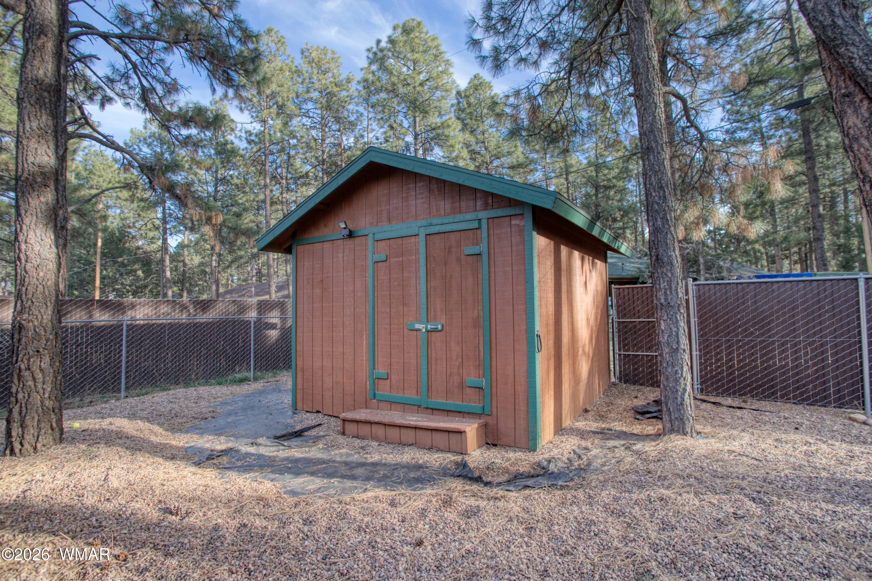 5381 Bear Run Road Lakeside, AZ 85929 - Photo 25 of 29 ...and your woodworking or gardening projects!!