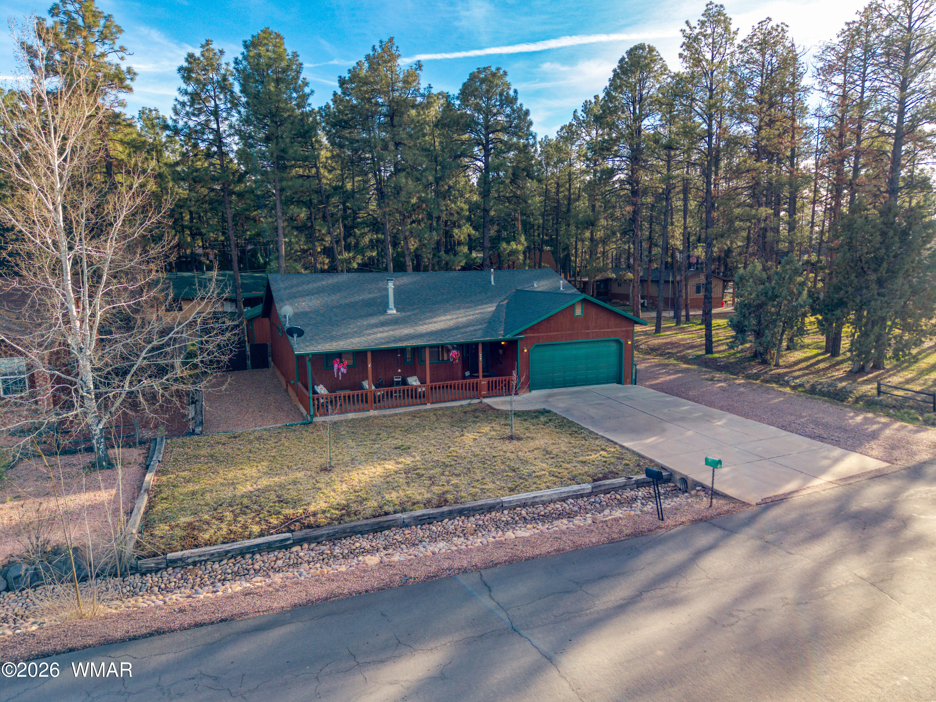 5381 Bear Run Road Lakeside, AZ 85929 - Photo 26 of 29 Aeiral Front-Side View