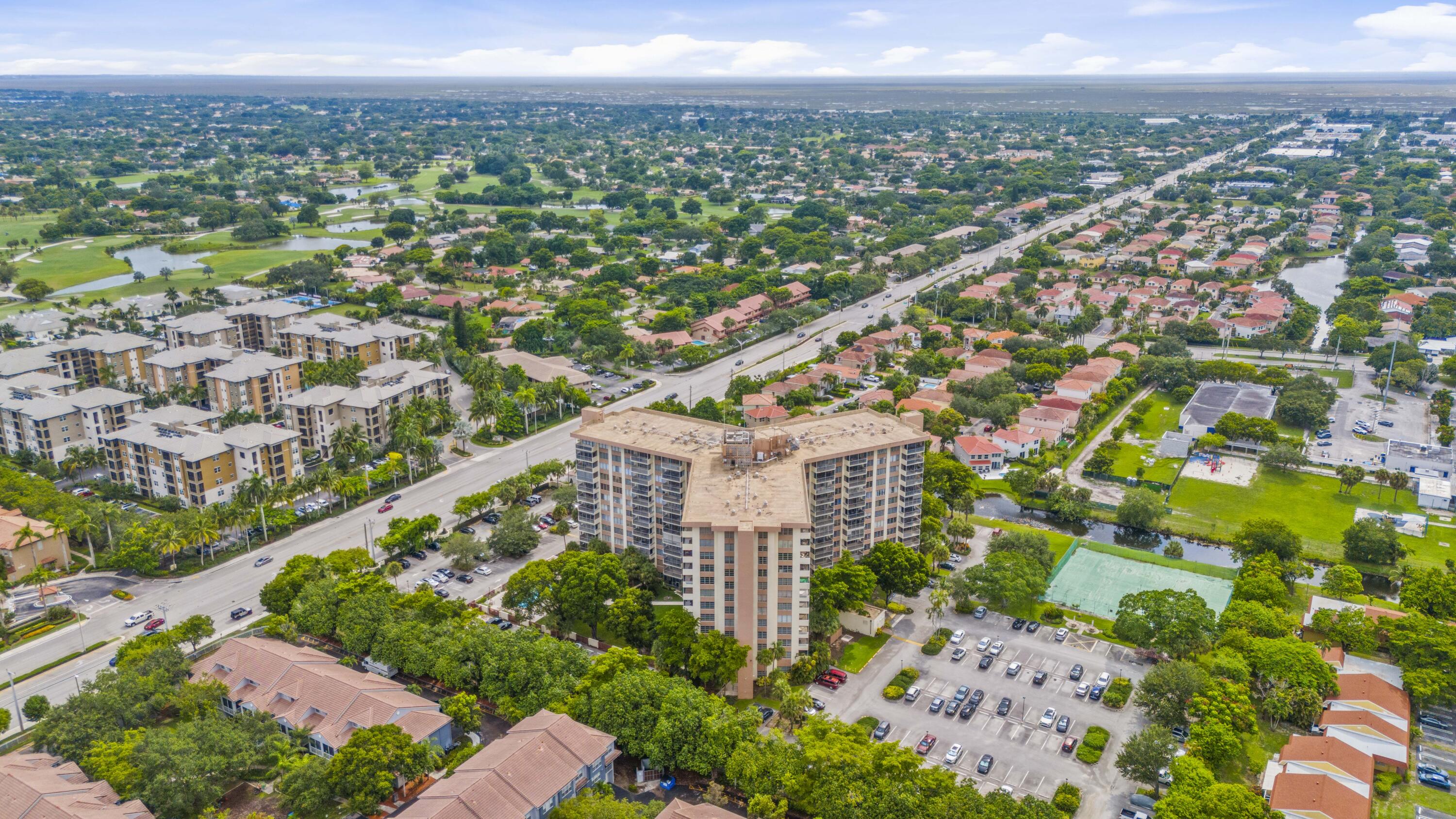 10777 West Sample Road, Unit 207 Coral Springs, FL 33065 - Photo 34 of 36 DJI_20240807164327_0481_D