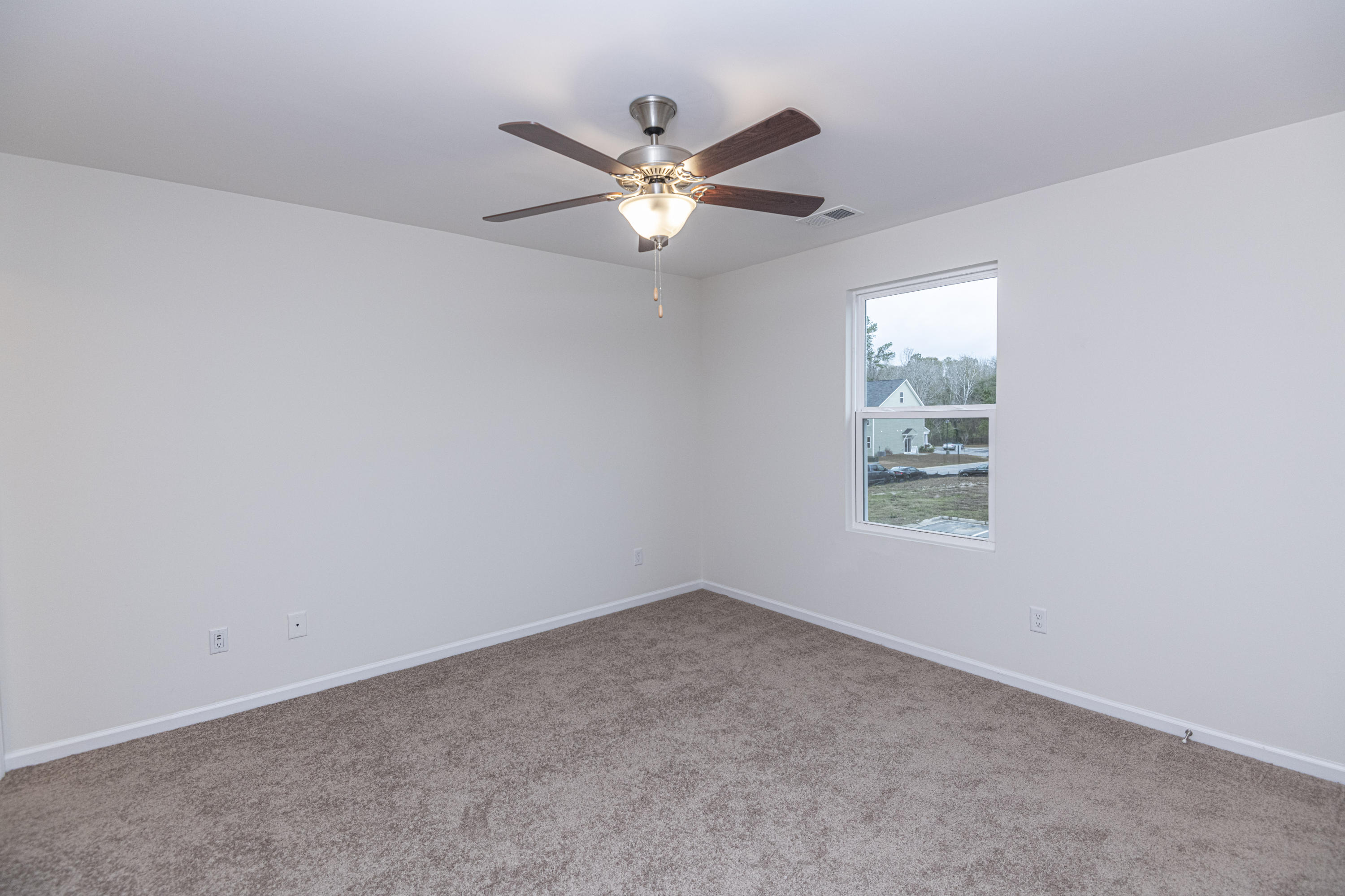 200 Woodward Road, Unit 110 Goose Creek, SC 29445 - Photo 15 of 27 DSC_5284