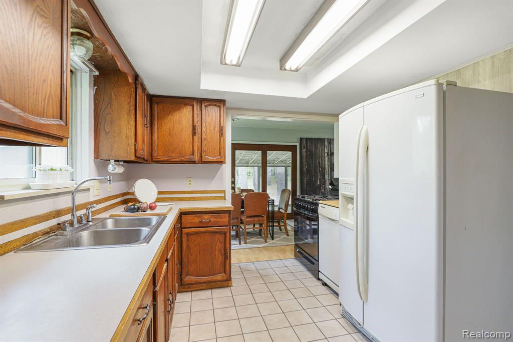 5744 Pinkerton Road Vassar, MI 48768 - Photo 12 of 39