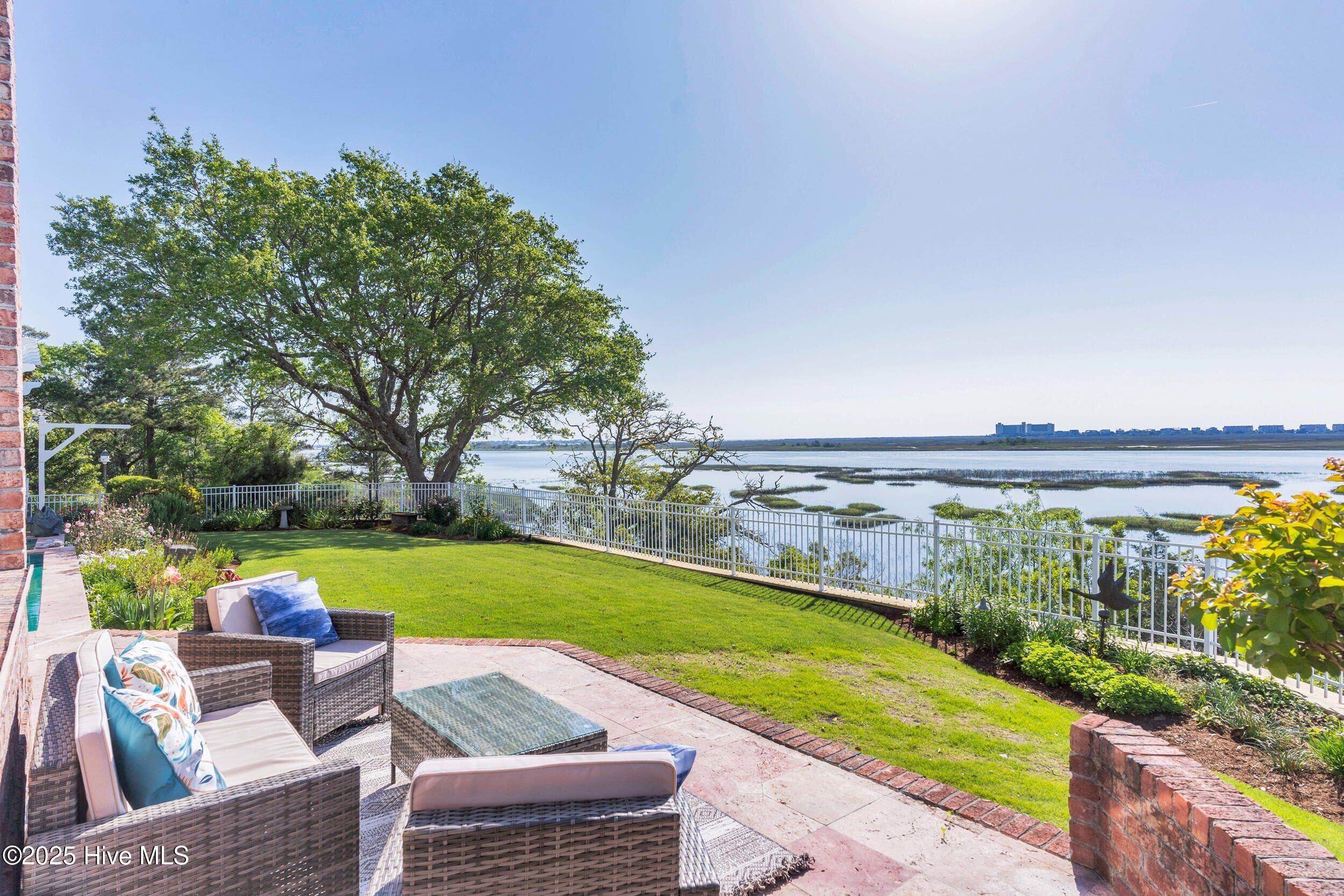 1047 Ocean Ridge Drive Wilmington, NC 28405 - Photo 8 of 65 1047 ocean ridge dr 00063