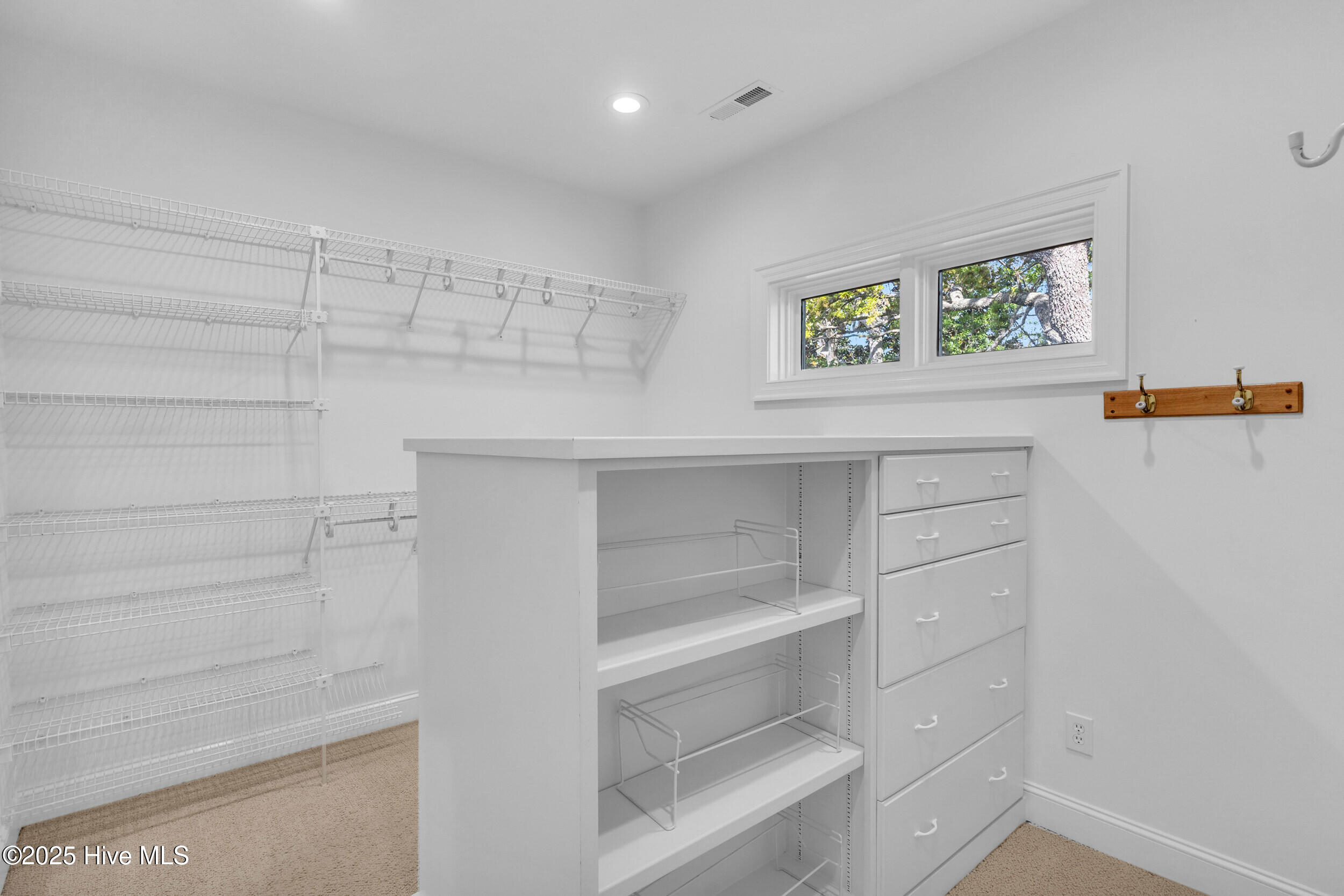 1047 Ocean Ridge Drive Wilmington, NC 28405 - Photo 26 of 65 1047 ocean ridge dr 00029
