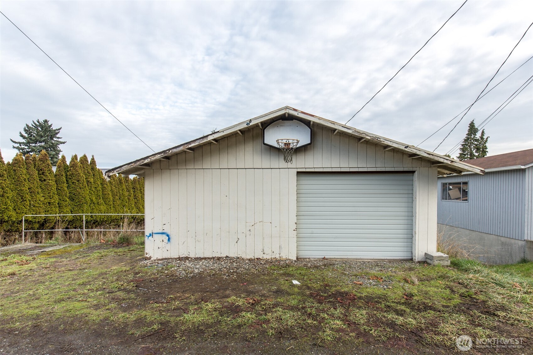 910 East 7th Street Port Angeles, WA 98362 - Photo 17 of 33 a house with a outdoor space