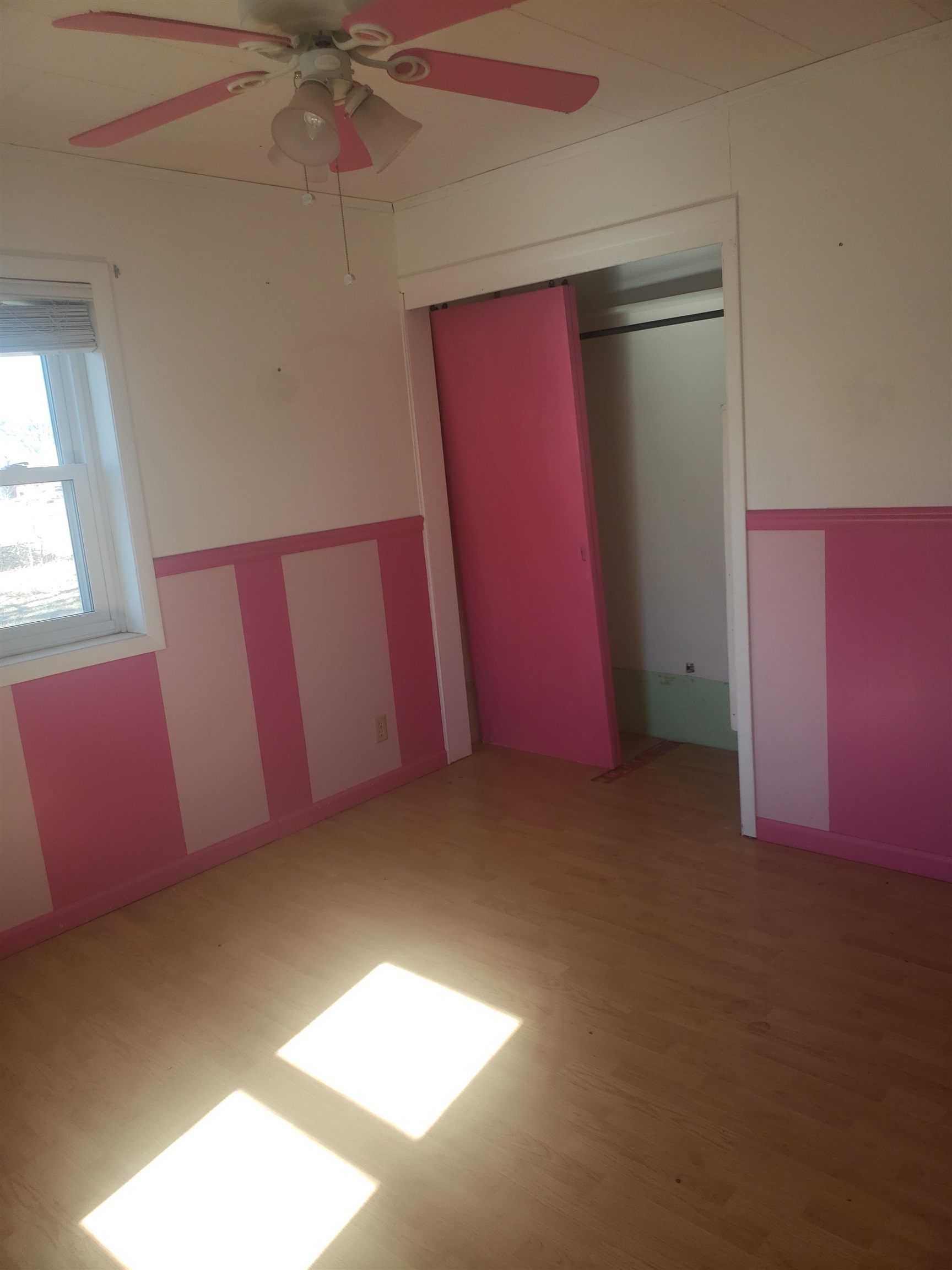 427 South Reed Avenue Lyons, KS 67554 - Photo 13 of 26