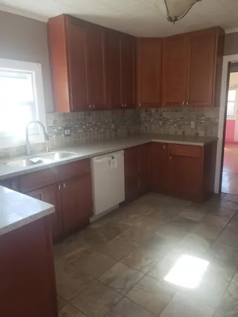 $80,000 | 427 South Reed Avenue, Lyons, KS 67554