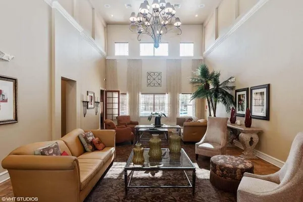 $2,100 | 6410 Emerald Dunes Drive, Unit 205, West Palm Beach, FL 33411