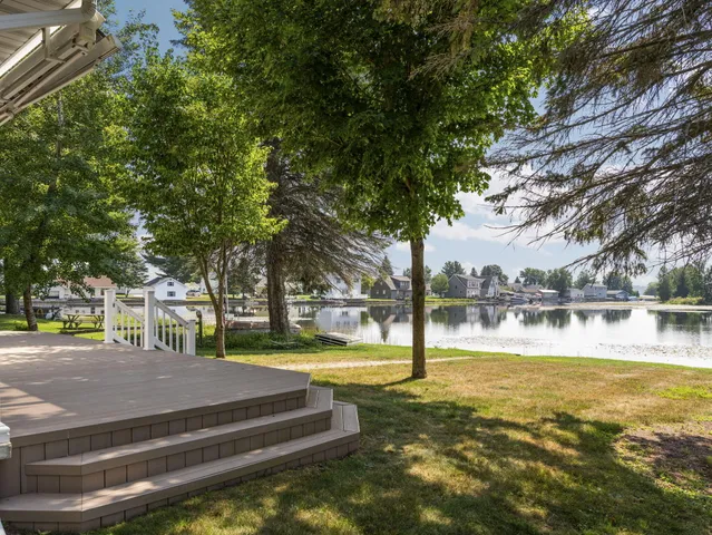 $899,900 | 7039 West White Birch Avenue, Lake City, MI 49651