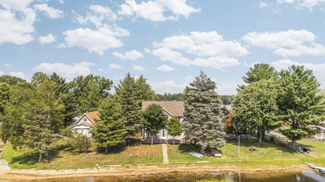 $899,900 | 7039 West White Birch Avenue, Lake City, MI 49651