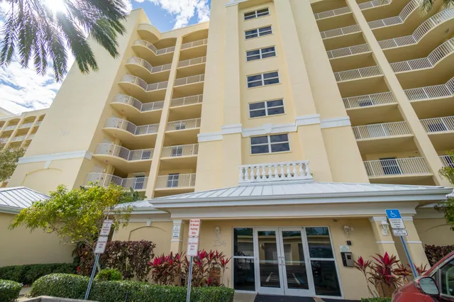 $565,000 | 134 Starboard Lane, Unit 705, Merritt Island, FL 32953