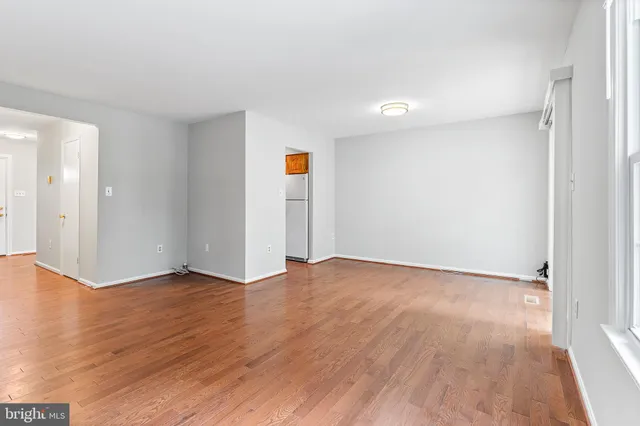 $2,999 | 9902 Longford Court, Vienna, VA 22181