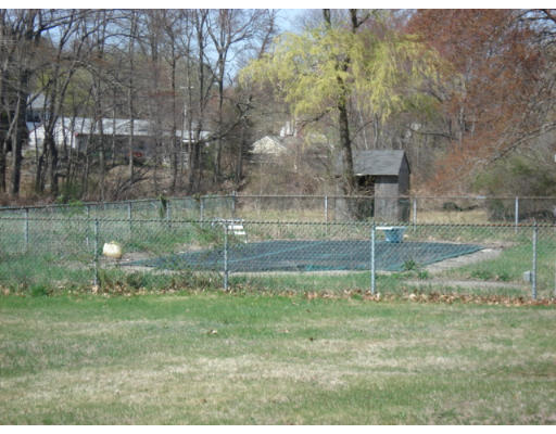 18 Lewis Road Randolph, MA 02368 - Photo 4 of 4 Gallery Image 4