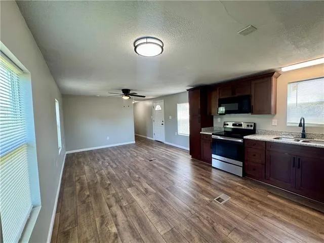 $1,300 | 106 Blueberry Hill Street, Boutte, LA 70039