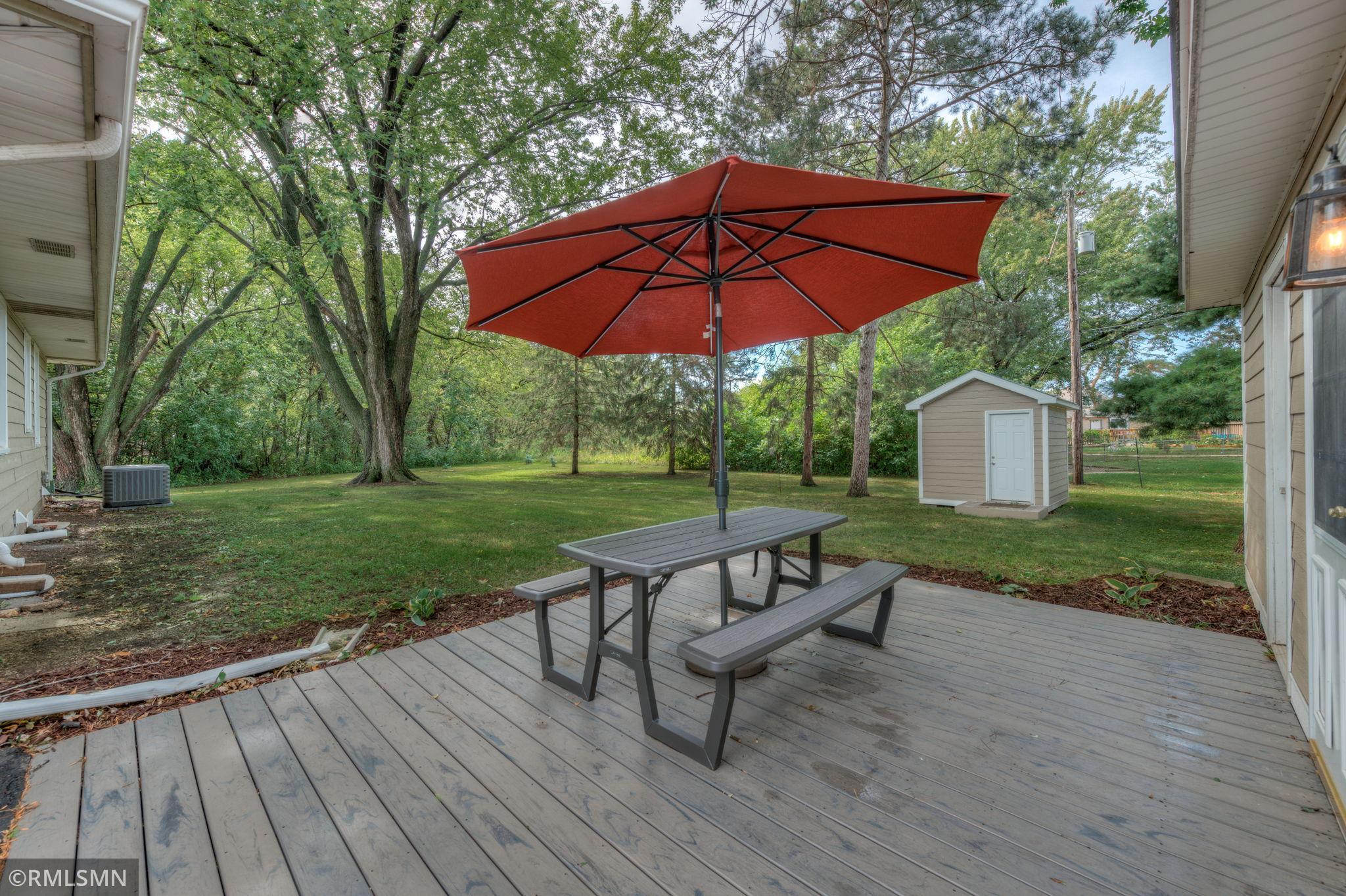 2111 Prosperity Road Maplewood, MN 55109 - Photo 21 of 30