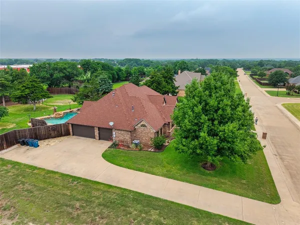 $620,000 | 1561 St Andrews Drive, Red Oak, TX 75154