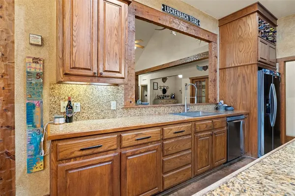 $620,000 | 1561 St Andrews Drive, Red Oak, TX 75154