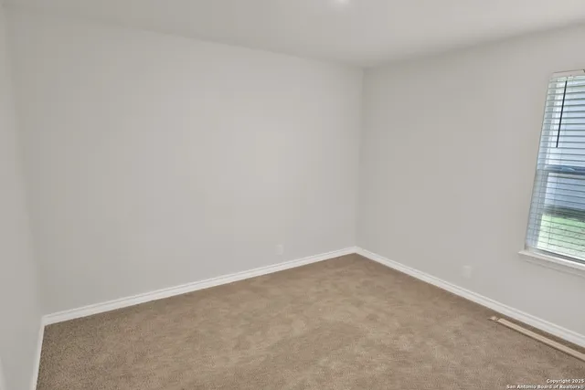 $2,200 | 183 Ringed Plover, San Antonio, TX 78253