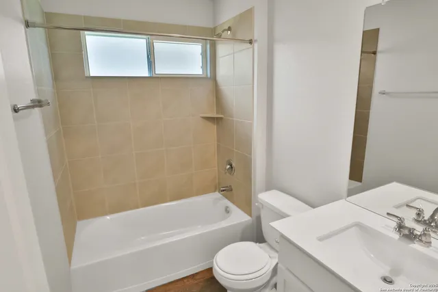 $2,200 | 183 Ringed Plover, San Antonio, TX 78253