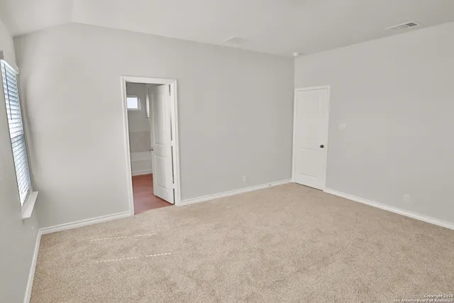 $2,200 | 183 Ringed Plover, San Antonio, TX 78253