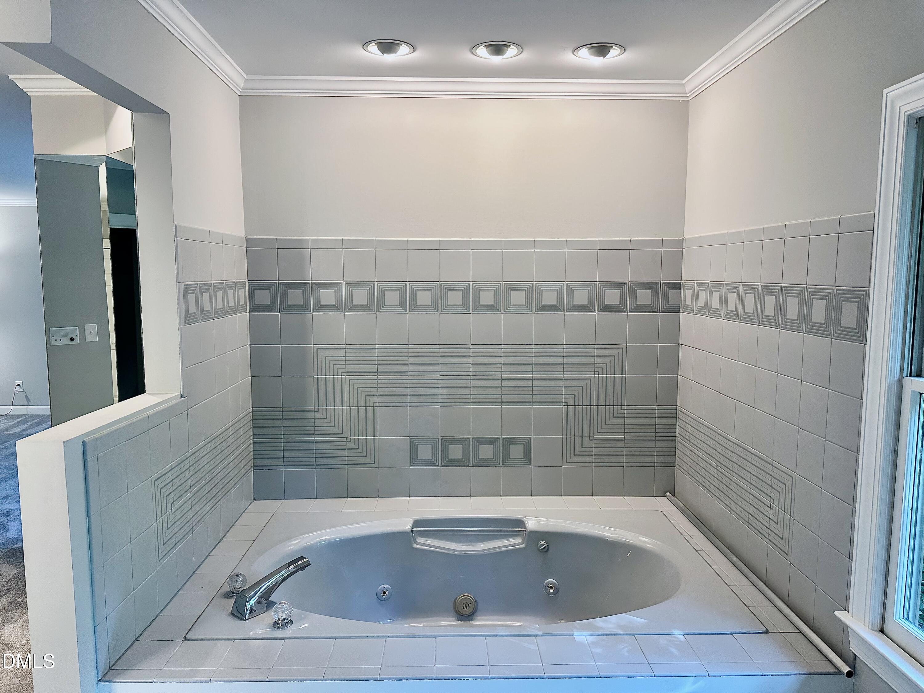 12416 Whartons Way Raleigh, NC 27613 - Photo 10 of 23 IMG_1431