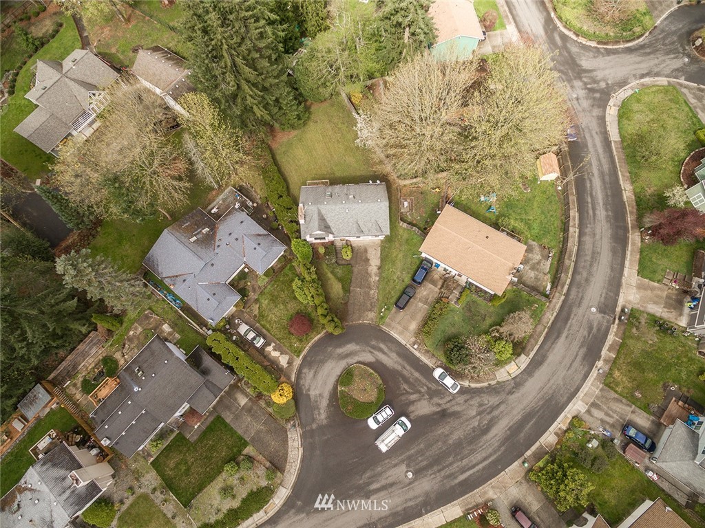 19613 138th Avenue Southeast Renton, WA 98058 - Photo 6 of 22