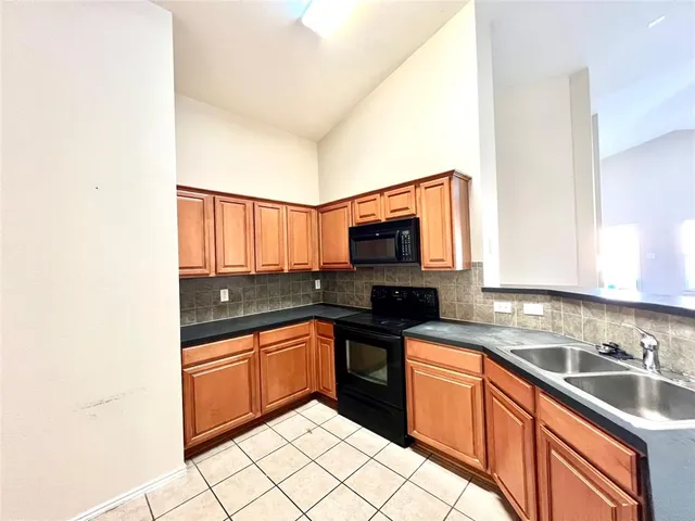 $2,150 | 1304 Columbus Lane, Wylie, TX 75098