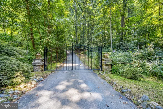 $990,000 | 8535 Acoustic Lane, Port Tobacco, MD 20677