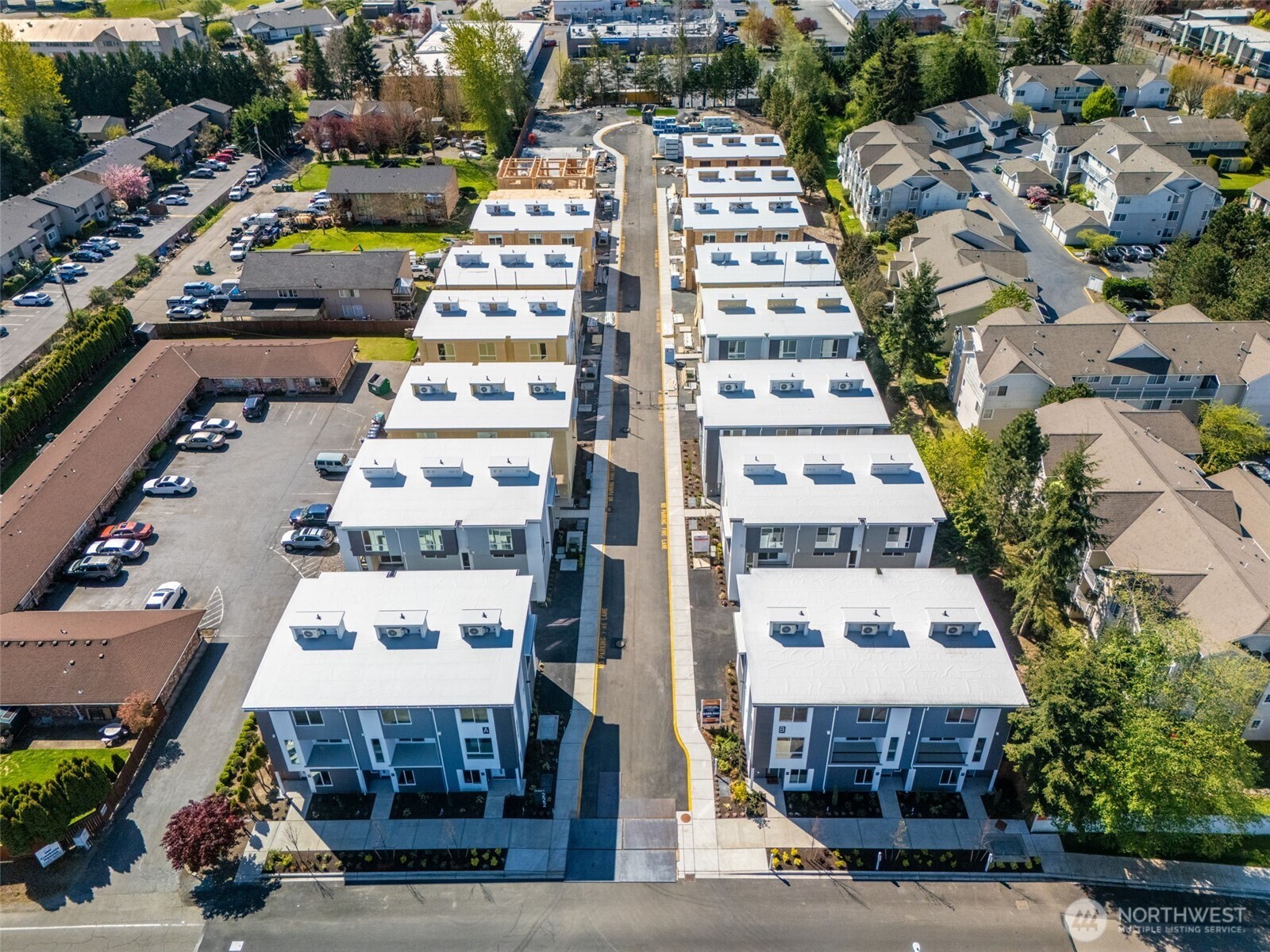 222 124th Street Southwest, Unit E1 Everett, WA 98204 - Photo 2 of 29