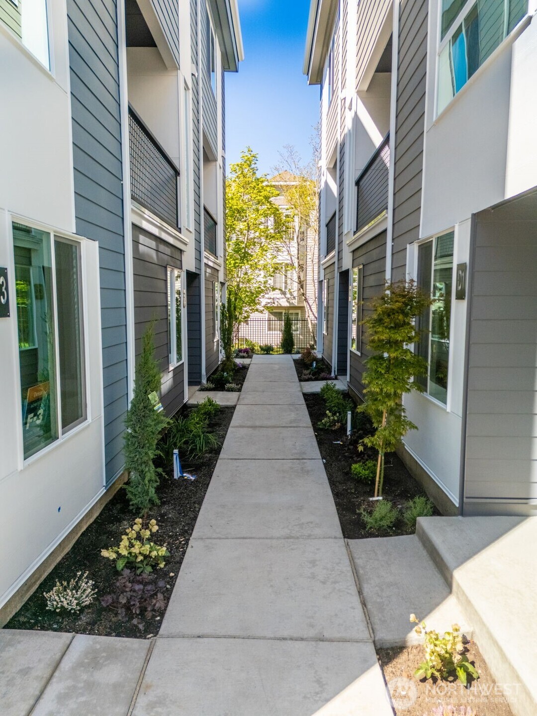 222 124th Street Southwest, Unit E1 Everett, WA 98204 - Photo 24 of 29