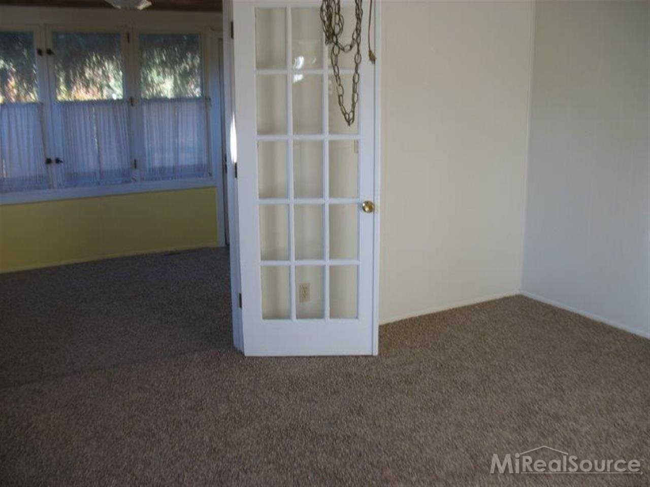 2591 Imlay City Road Lapeer, MI 48446 - Photo 6 of 12 31169608-5.JPG