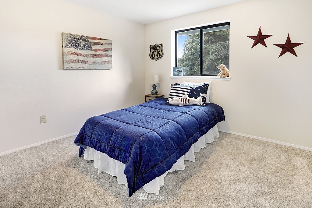 17323 18th Avenue Southeast Bothell, WA 98012 - Photo 12 of 16