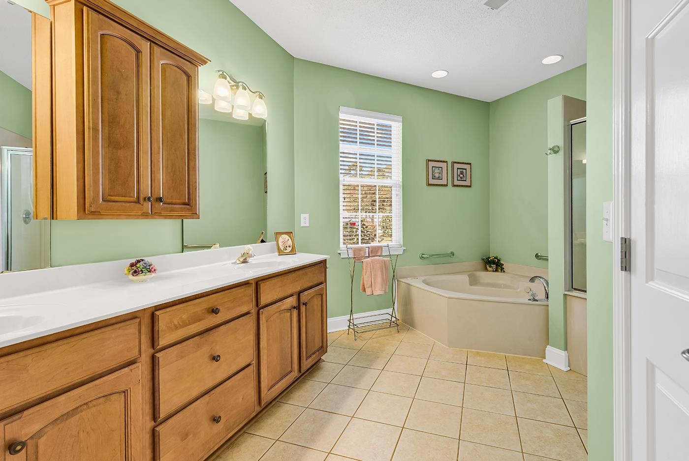 606 Trawler Bay Court Conway, SC 29526 - Photo 12 of 72