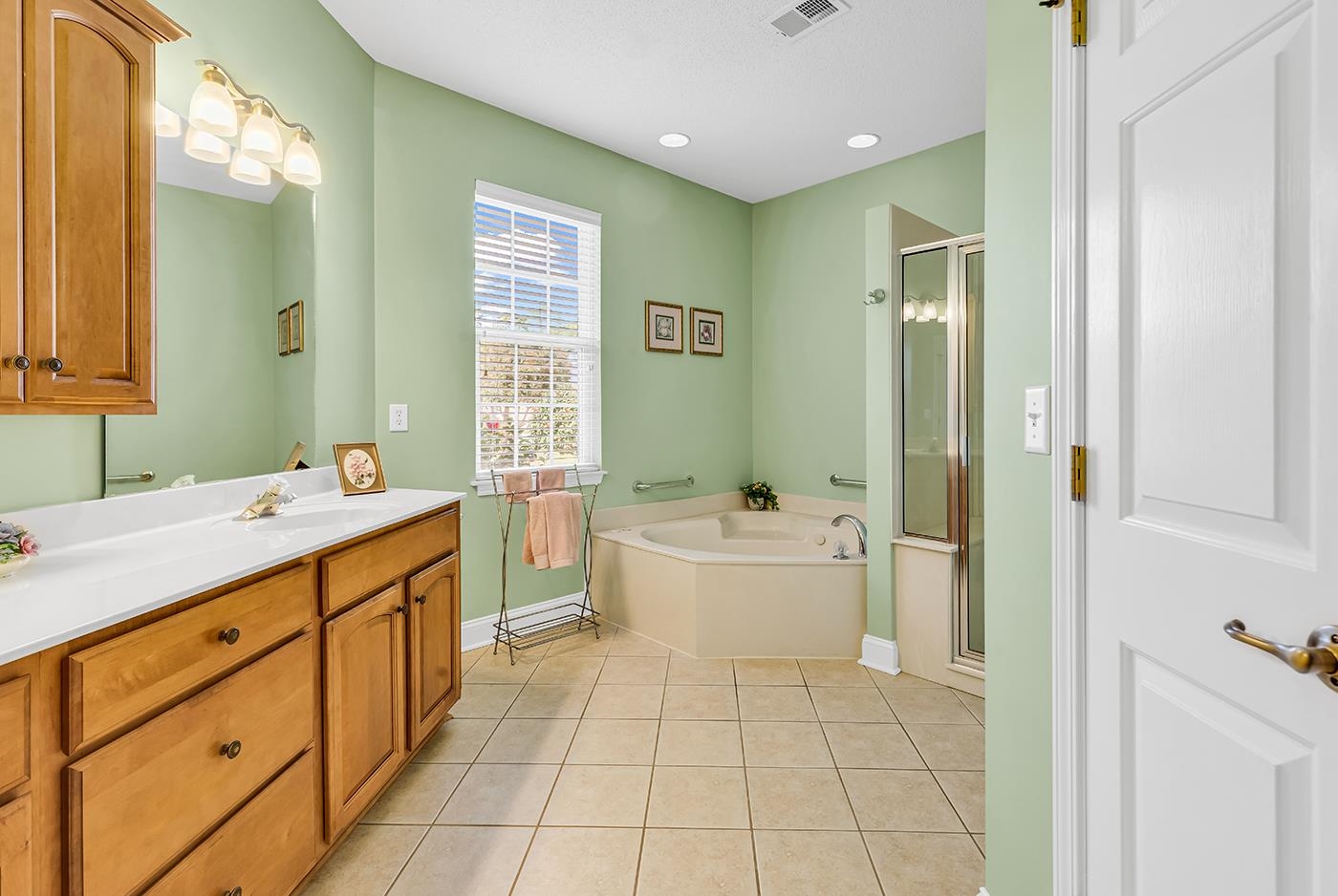 606 Trawler Bay Court Conway, SC 29526 - Photo 13 of 72
