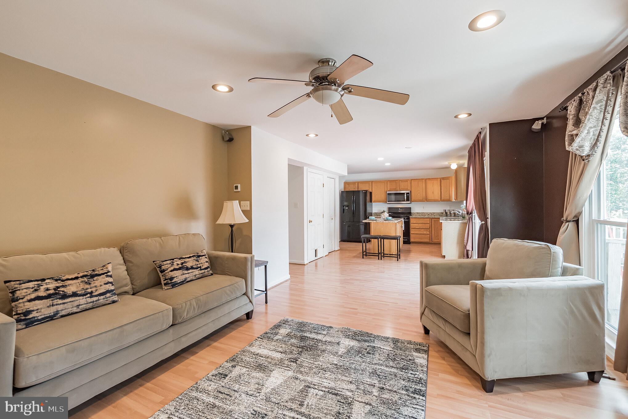 11608 Scarlet Leaf Circle Germantown, MD 20876 - Photo 11 of 31