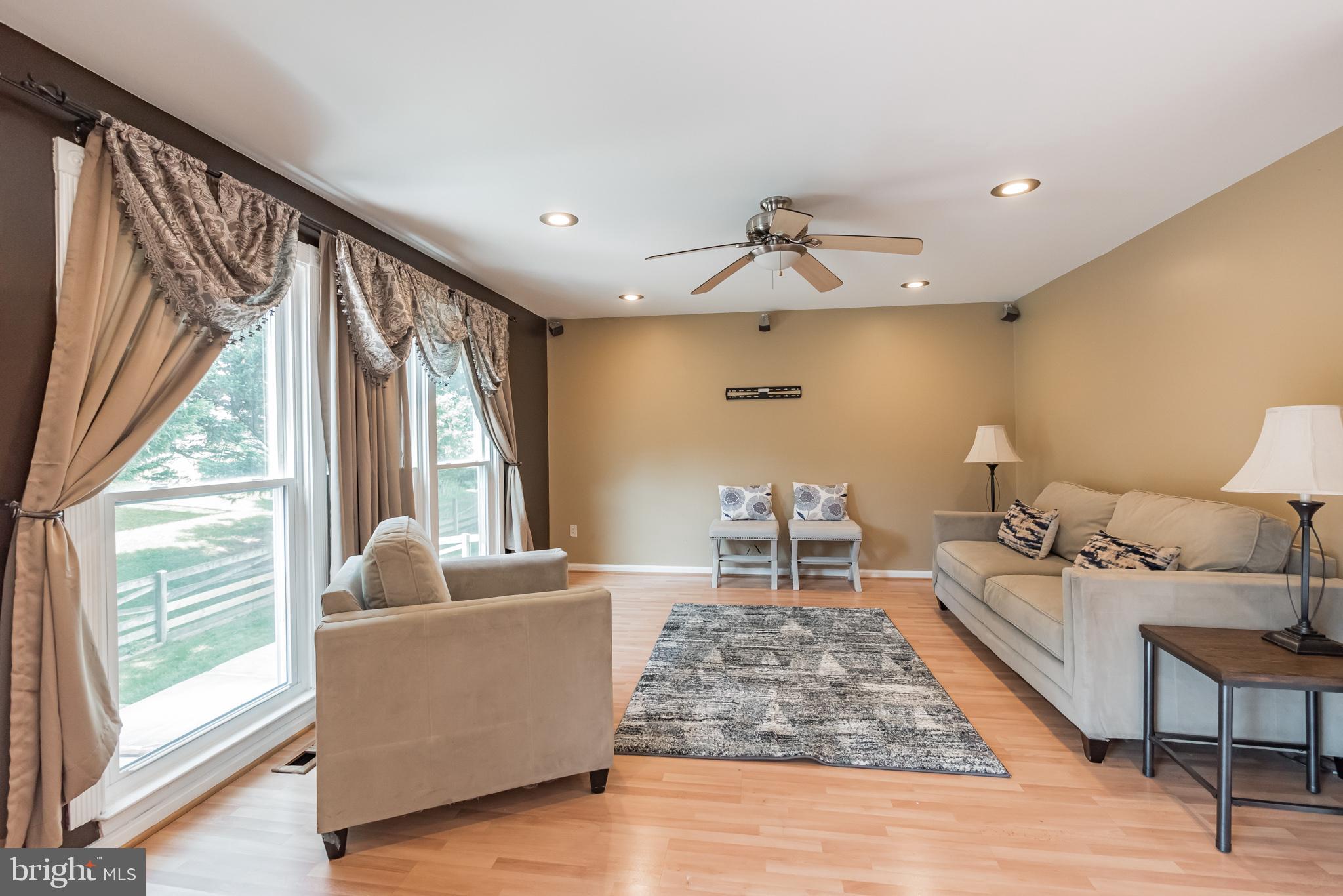 11608 Scarlet Leaf Circle Germantown, MD 20876 - Photo 10 of 31