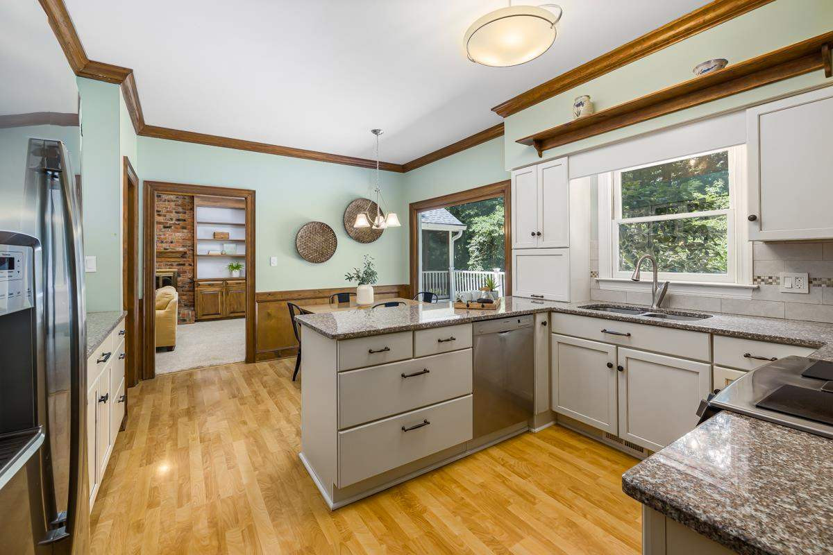 812 Thatcher Way Raleigh, NC 27615 - Photo 8 of 30 Photo 8
