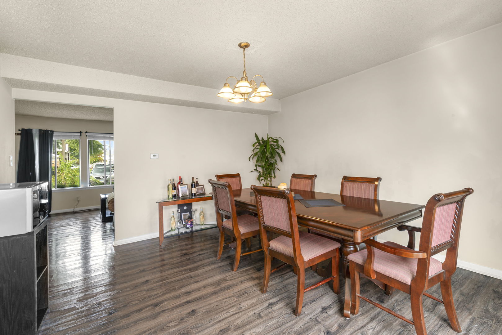 514 Gardiner Court Romeoville, IL 60446 - Photo 7 of 17 Gallery Image 7