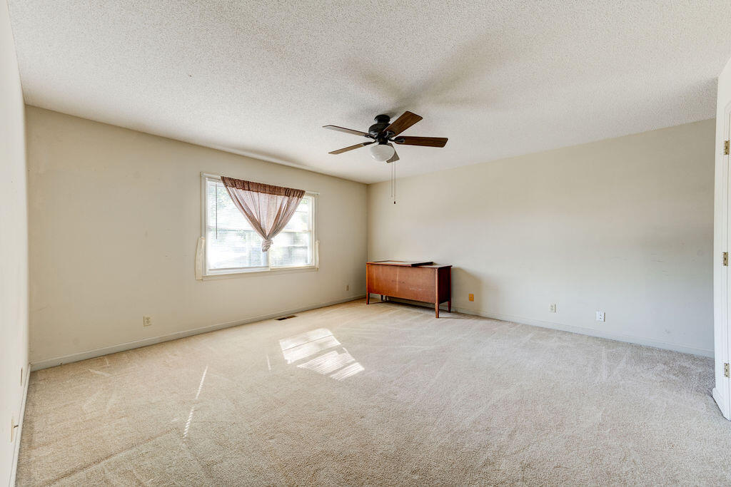 925 Magnolia Street Rossville, GA 30741 - Photo 13 of 26 925Magnolia-23