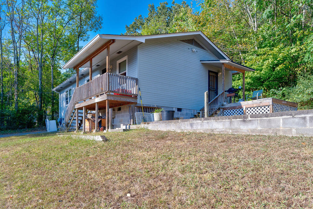 925 Magnolia Street Rossville, GA 30741 - Photo 3 of 26 925Magnolia-5