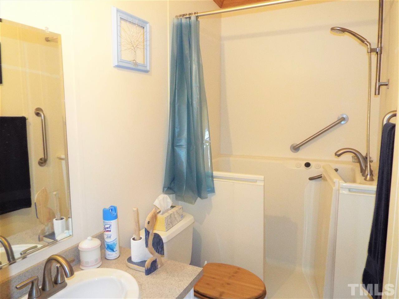 8433 Mandale Road Graham, NC 27253 - Photo 15 of 30 Gallery Image 15