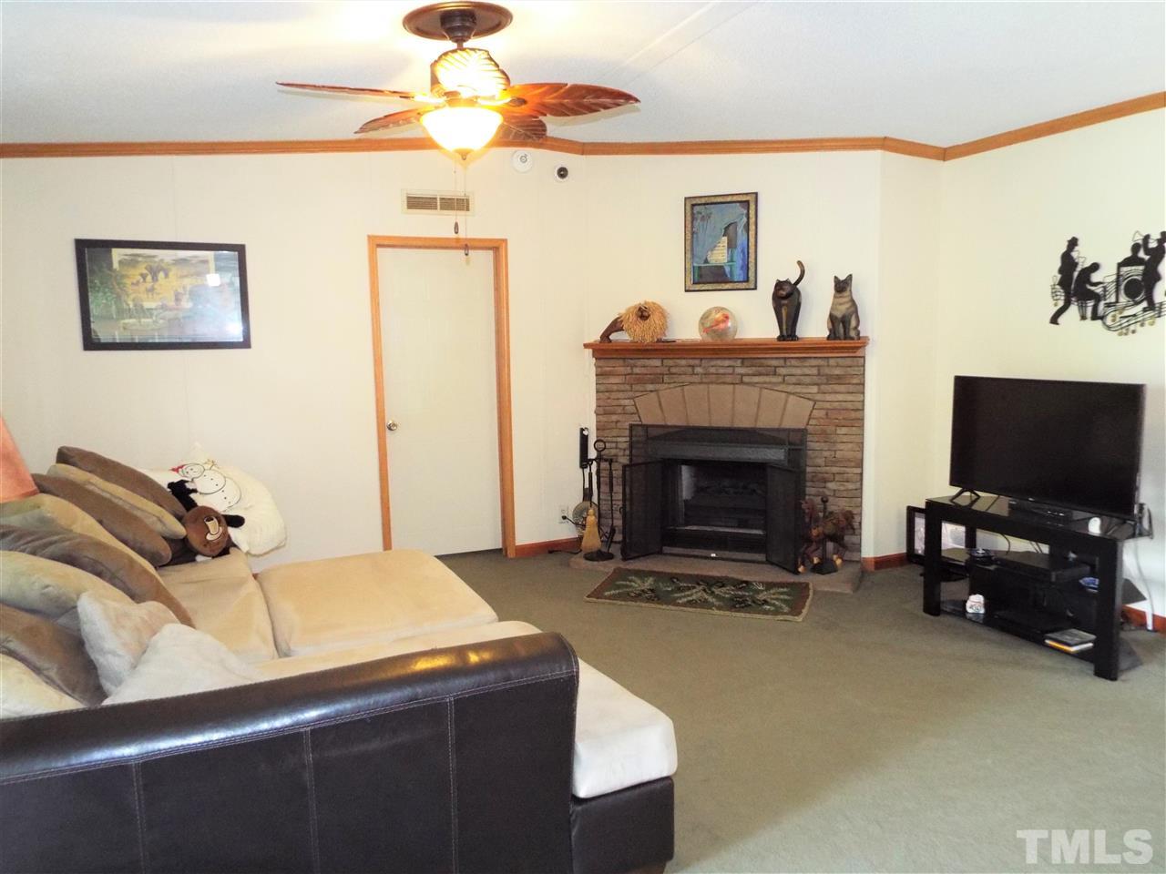 8433 Mandale Road Graham, NC 27253 - Photo 8 of 30 Gallery Image 8
