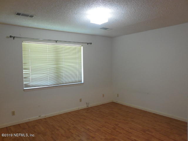 228 Round Lake Road Palatka, FL 32177 - Photo 13 of 22 DSCN4434