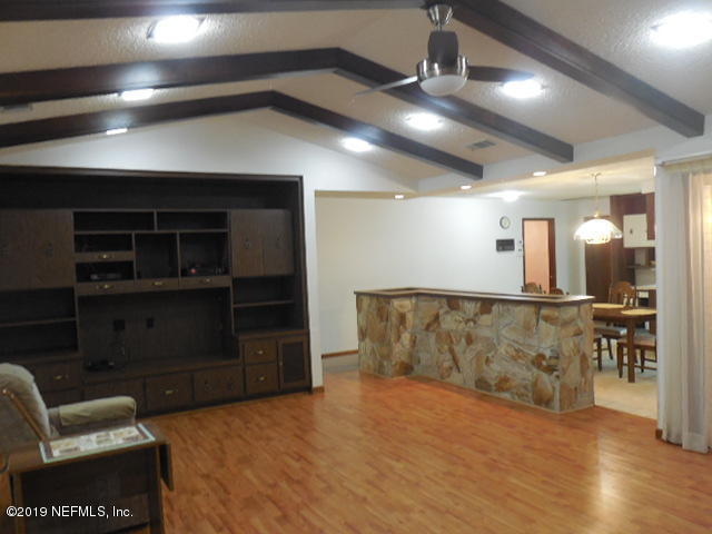 228 Round Lake Road Palatka, FL 32177 - Photo 4 of 22 DSCN4429