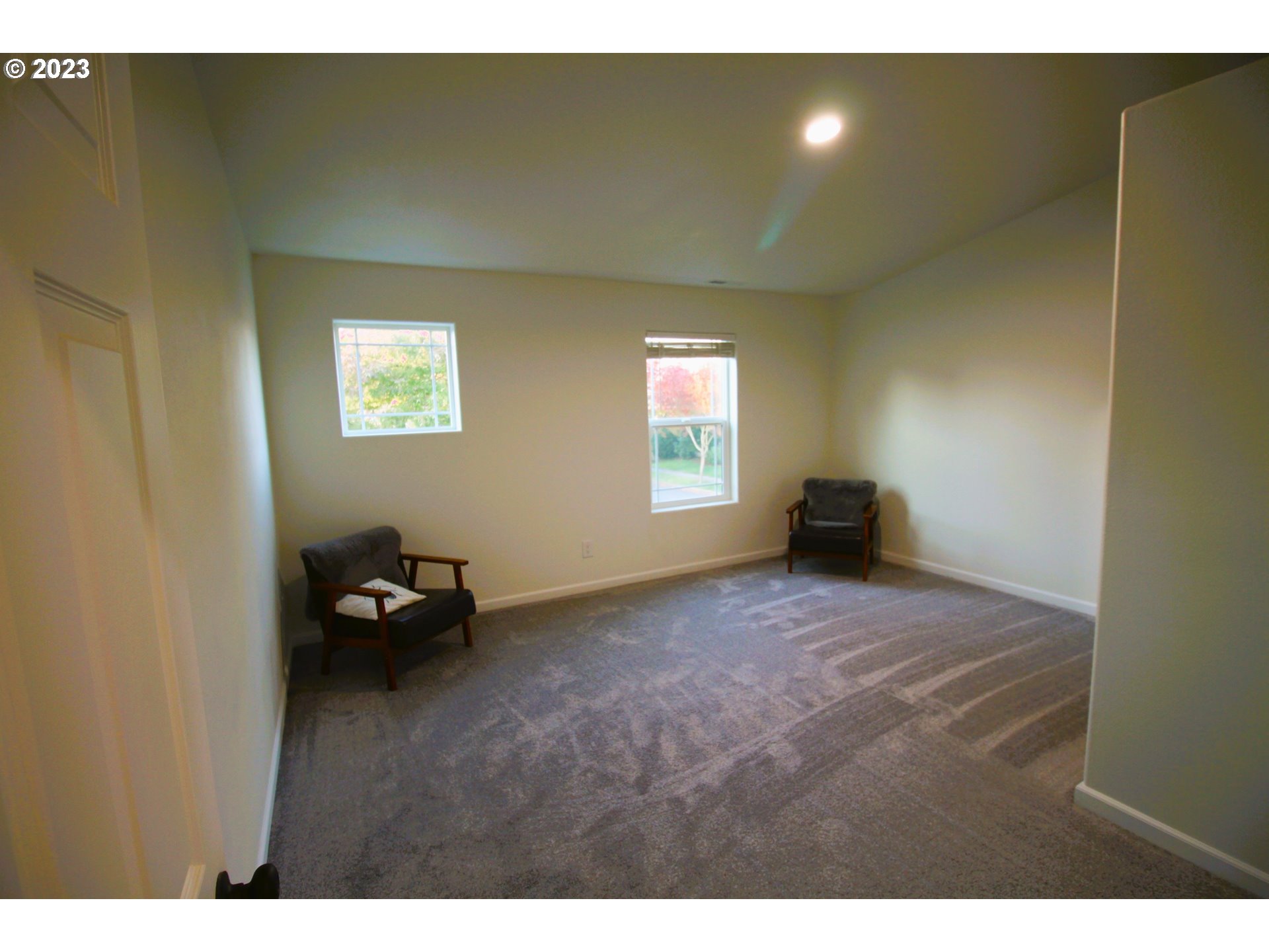 3864 Aerial Way Eugene, OR 97402 - Photo 15 of 22 a view of livingroom with furniture and window