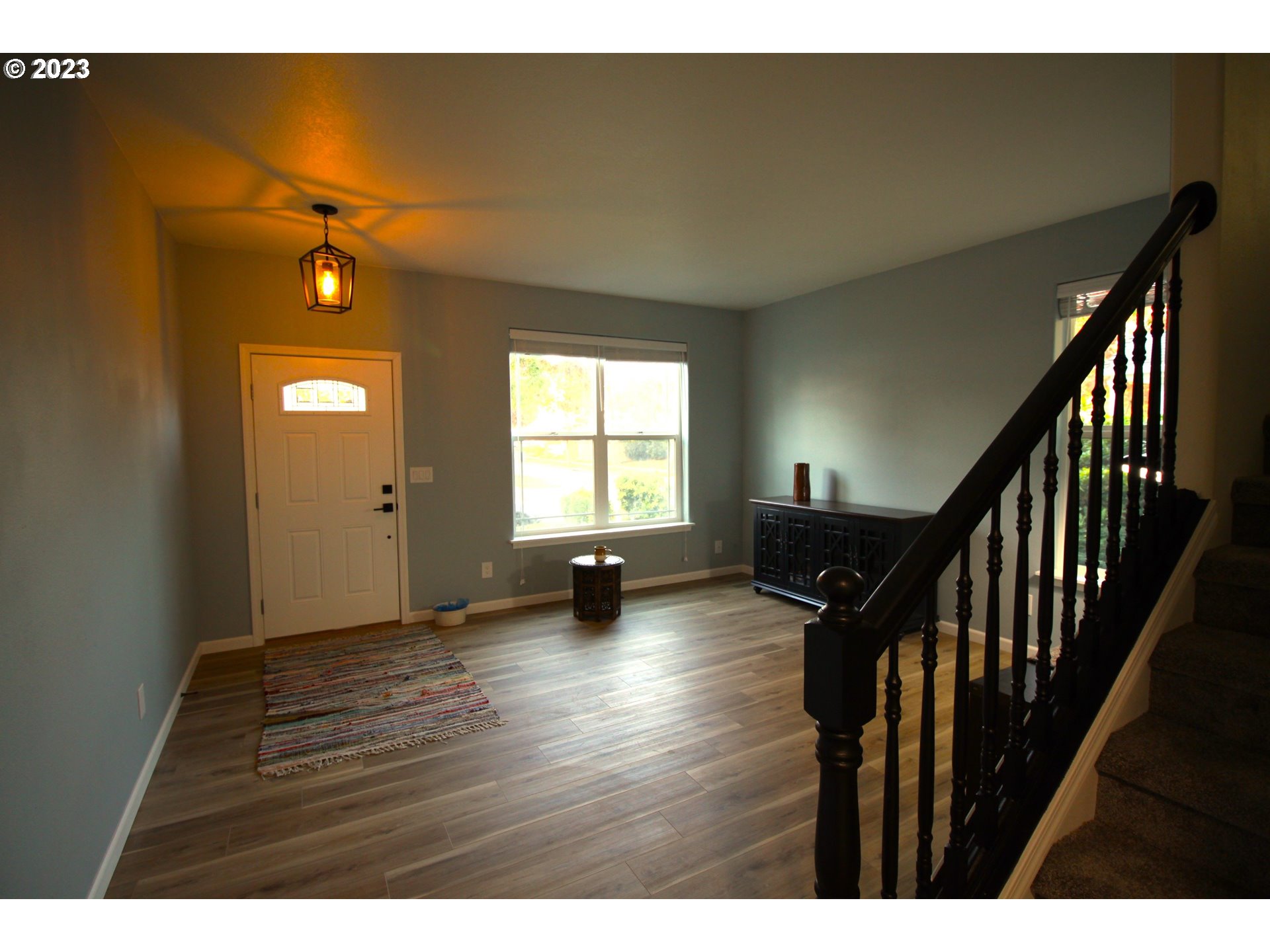 3864 Aerial Way Eugene, OR 97402 - Photo 4 of 22 a view of entryway and hall with wooden floor