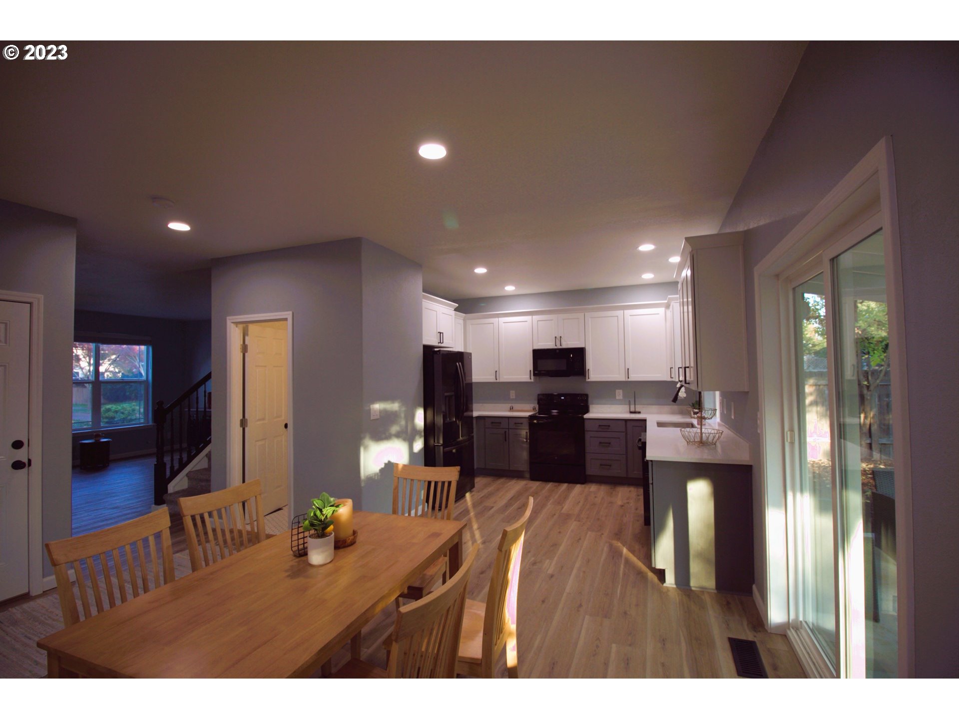 3864 Aerial Way Eugene, OR 97402 - Photo 6 of 22